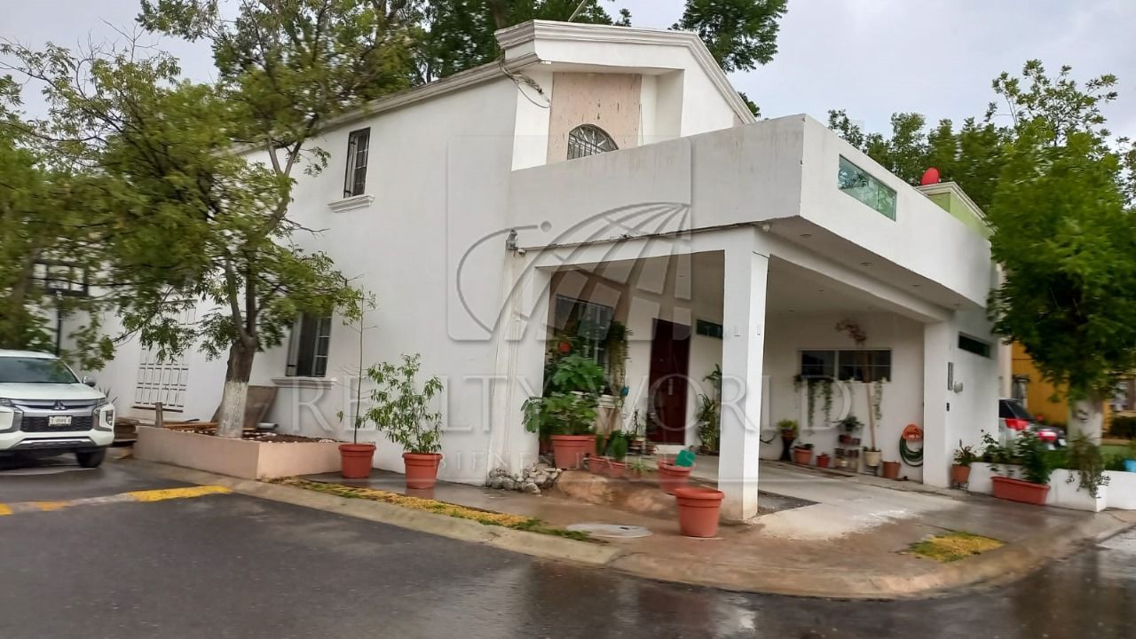 Casa en Renta en La Rosaleda