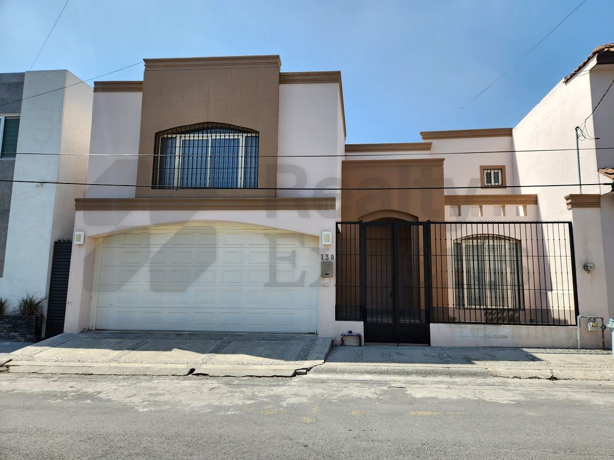 Casa en Renta en Los Cipreses