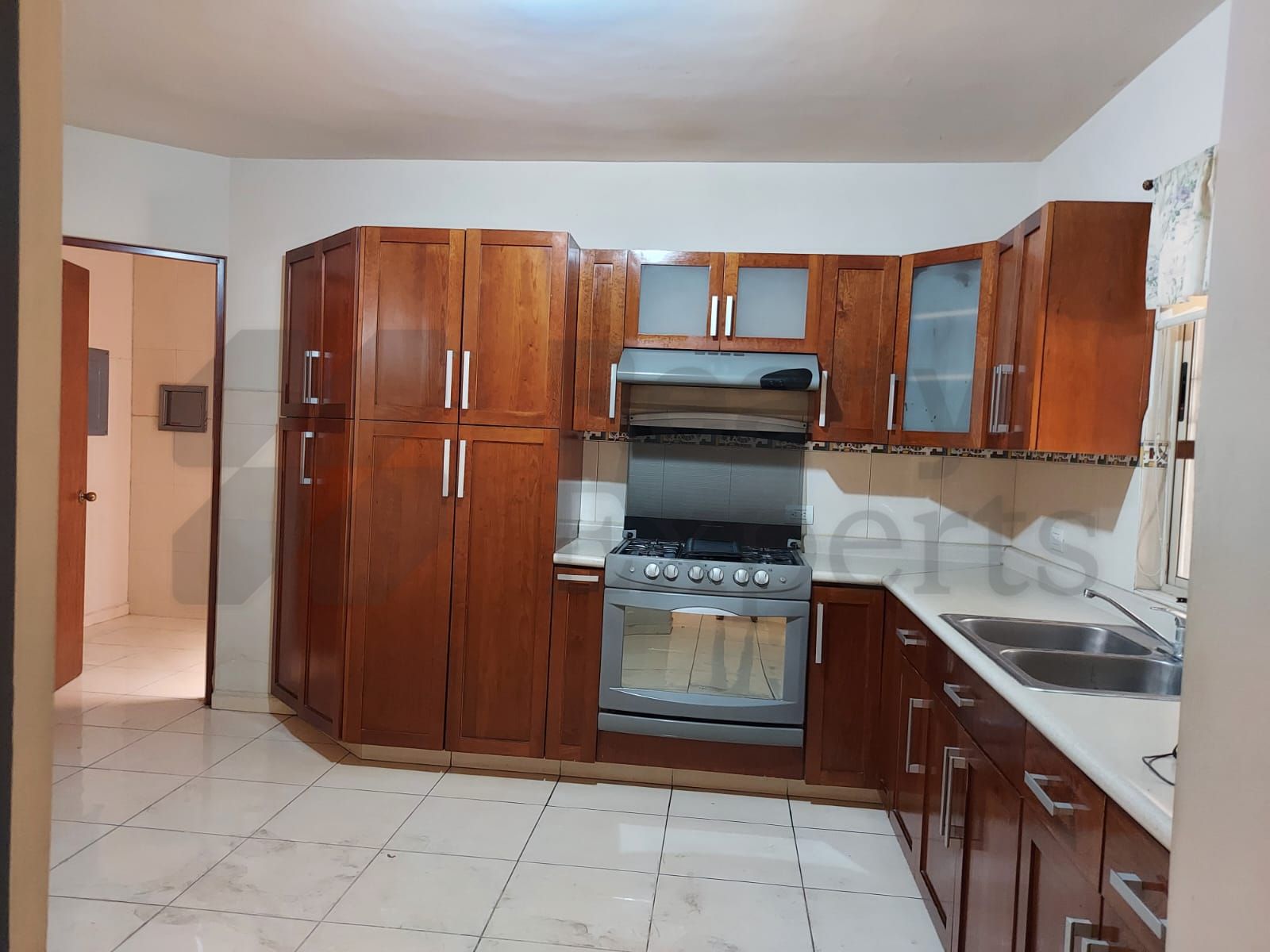 Casa en Renta en Cumbres Elite Sector La Hacienda