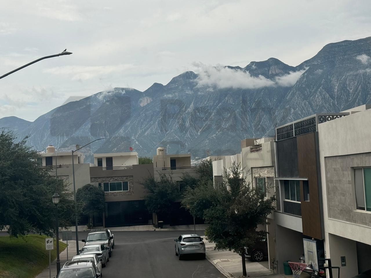 Casa en Renta en Privada Sierra Madre
