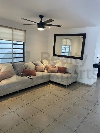 Casa en Renta en CUMBRES SAN AGUSTIN