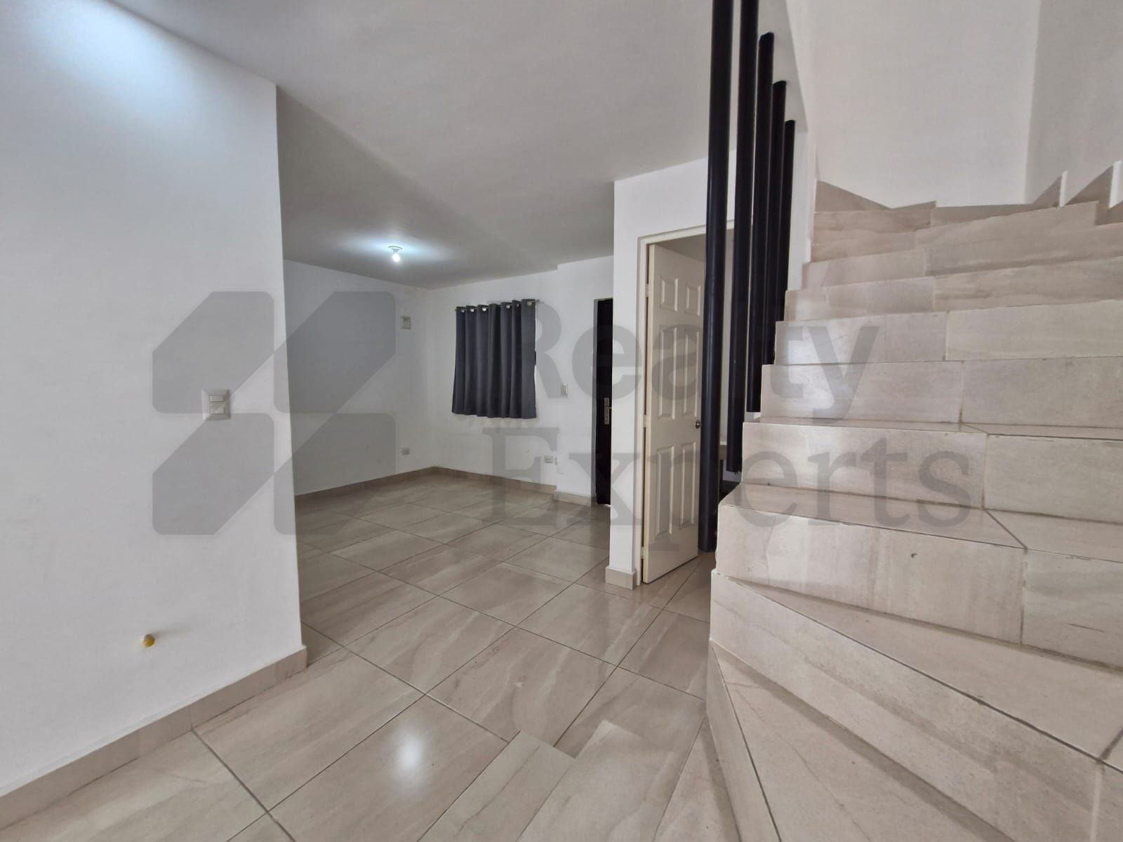 Casa en Renta en Montenova