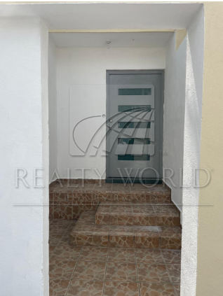 Casa en Renta en Cumbres Elite