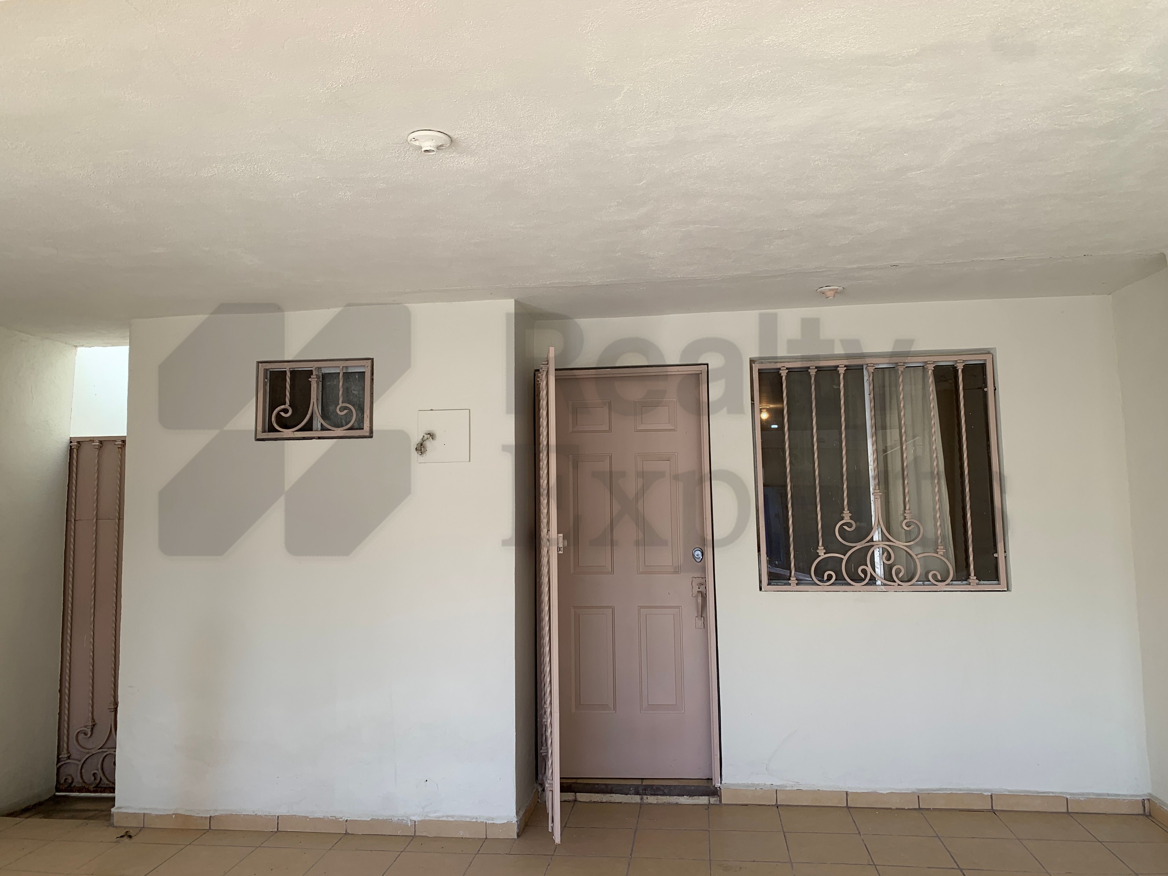 Casa en Renta en Valle de las Palmas III