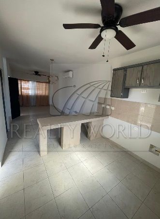 Casa en Renta en AVIANA PRIVADA BAMBU