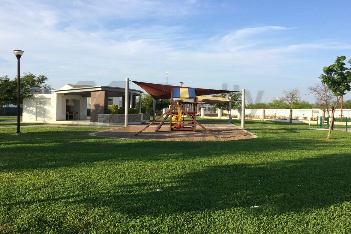 Casa en Renta en Almería