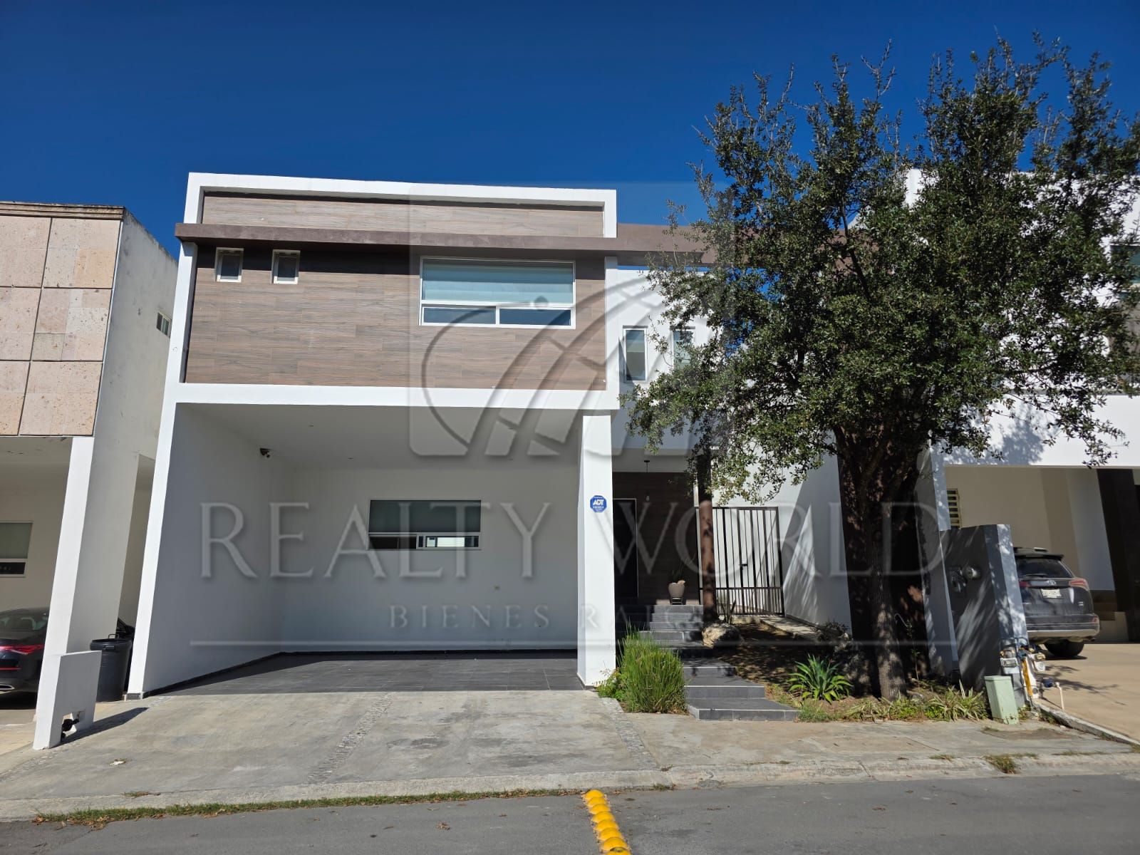Casa en Renta en Valle de Cristal