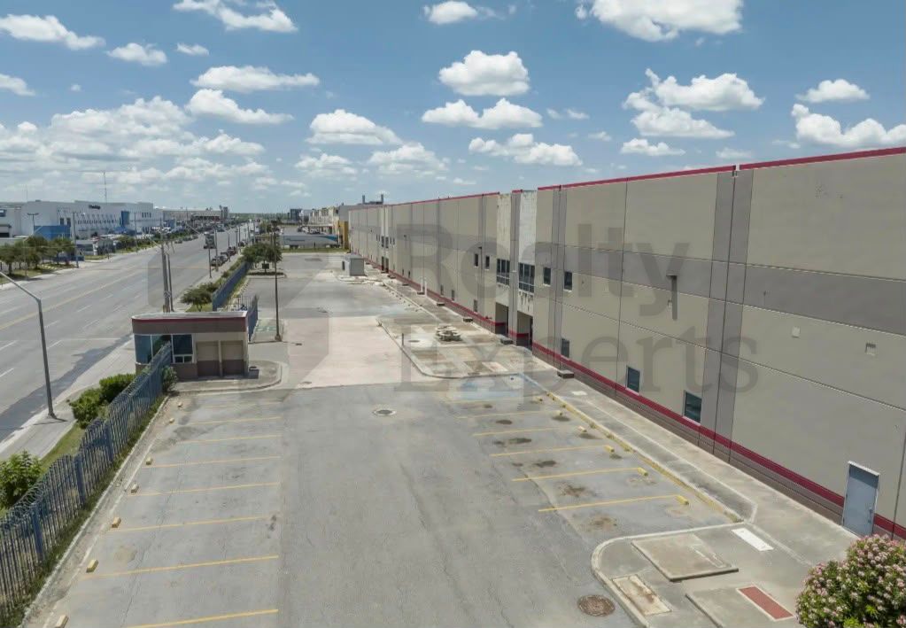 Nave Industrial en Renta en NUEVO LAREDO