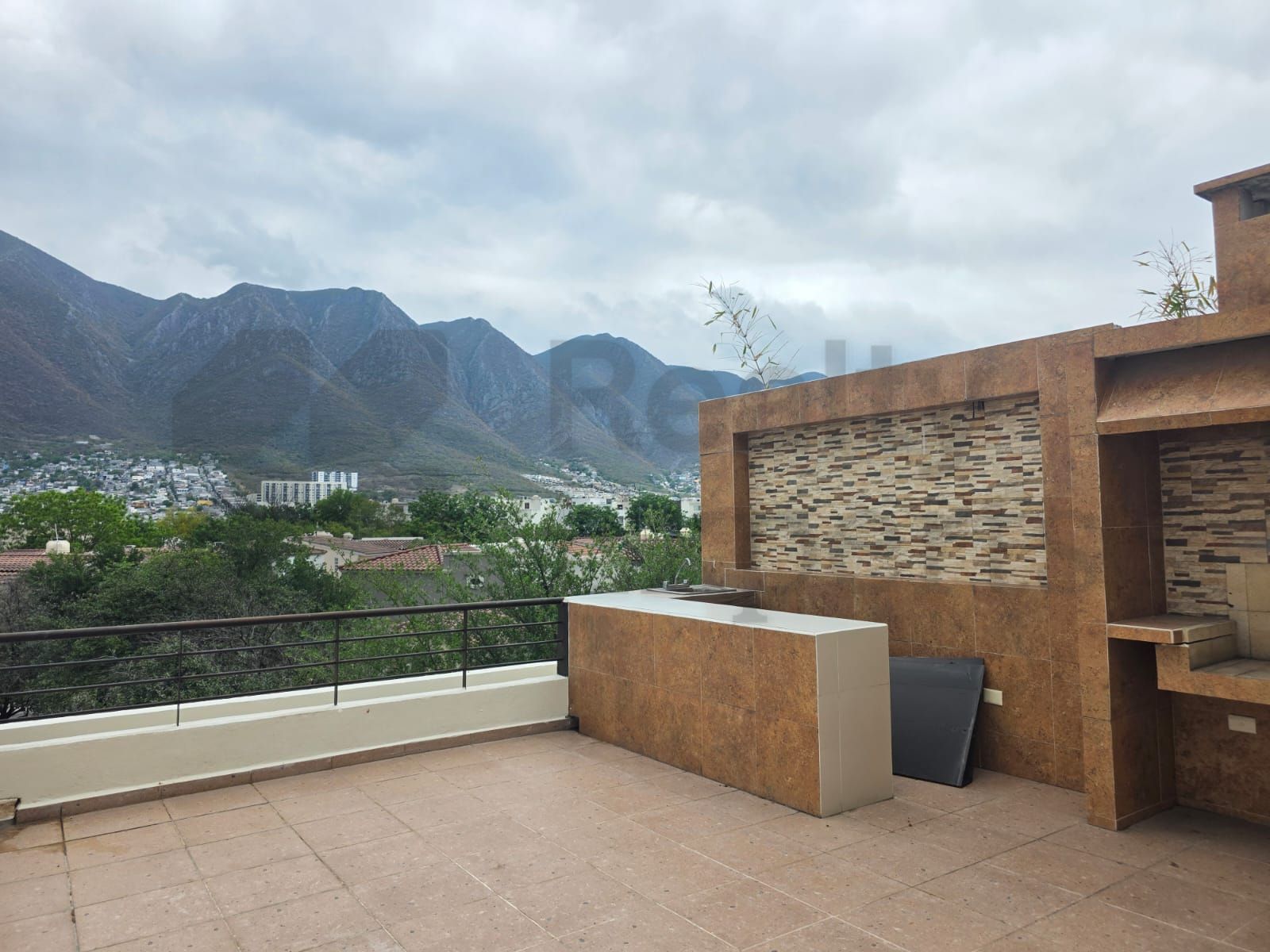 Casa en Venta en Cerradas de Valle Alto Residencial