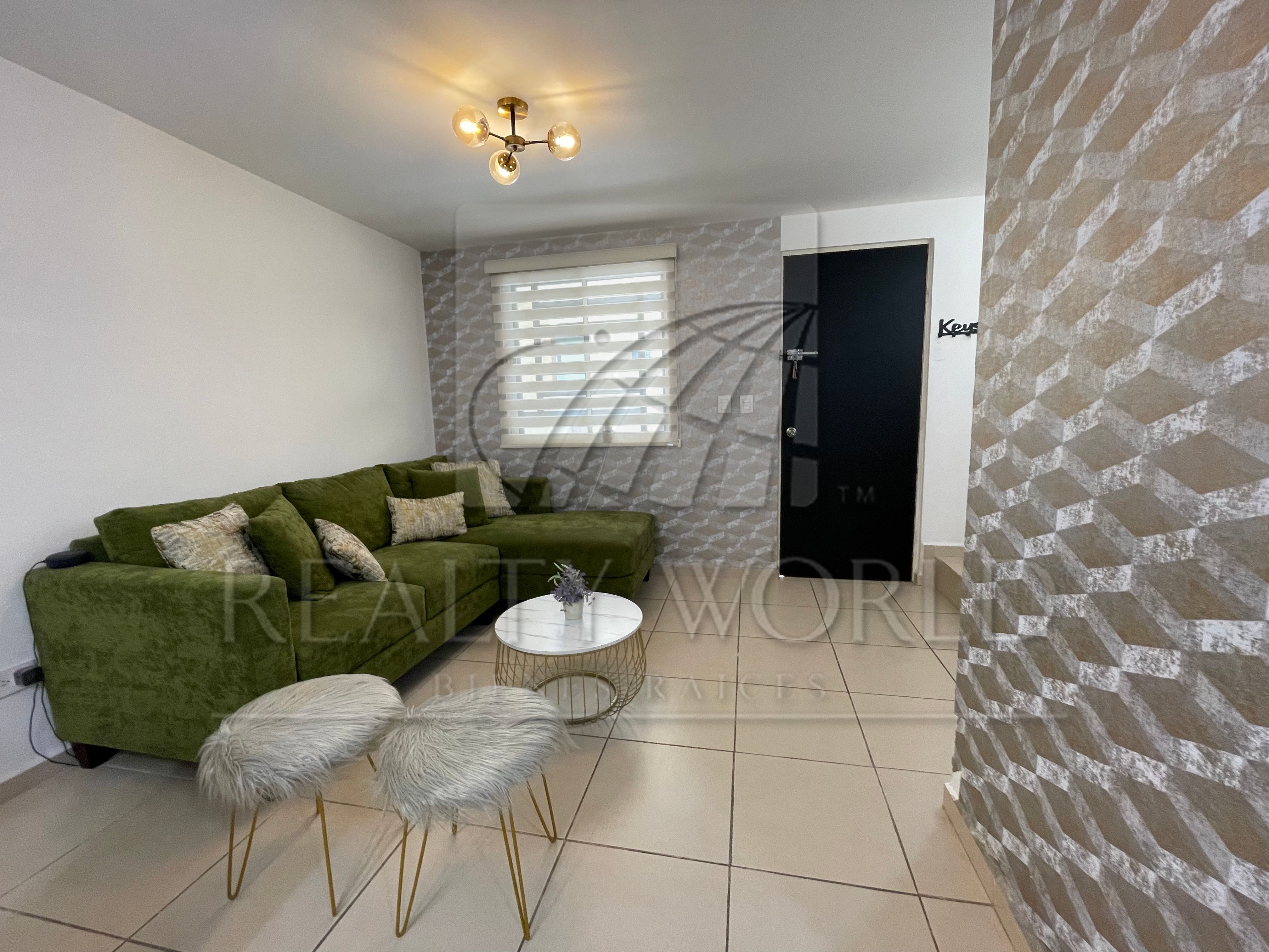 Casa en Renta en Mitras Poniente