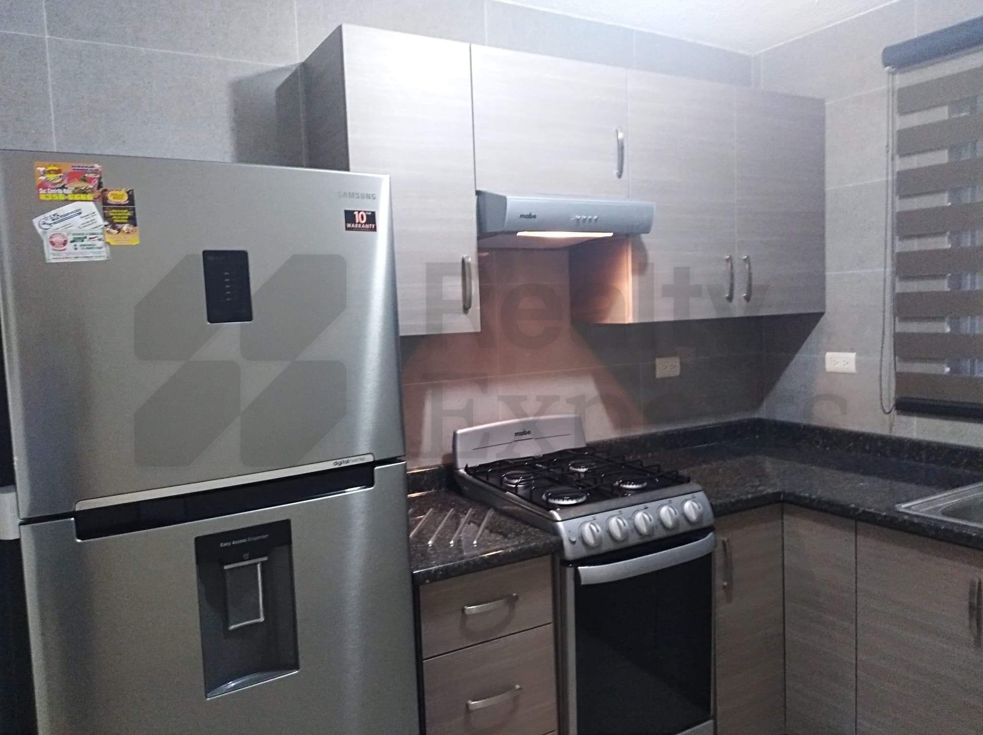 Departamento en Renta en Loma Larga