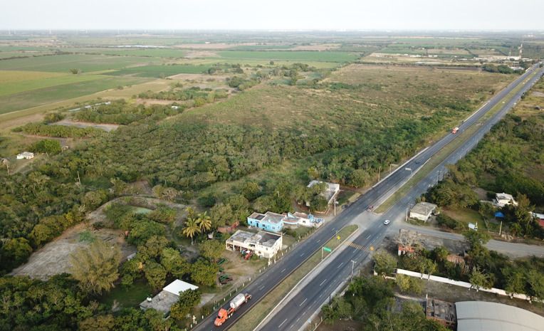Terreno en Venta en North Point