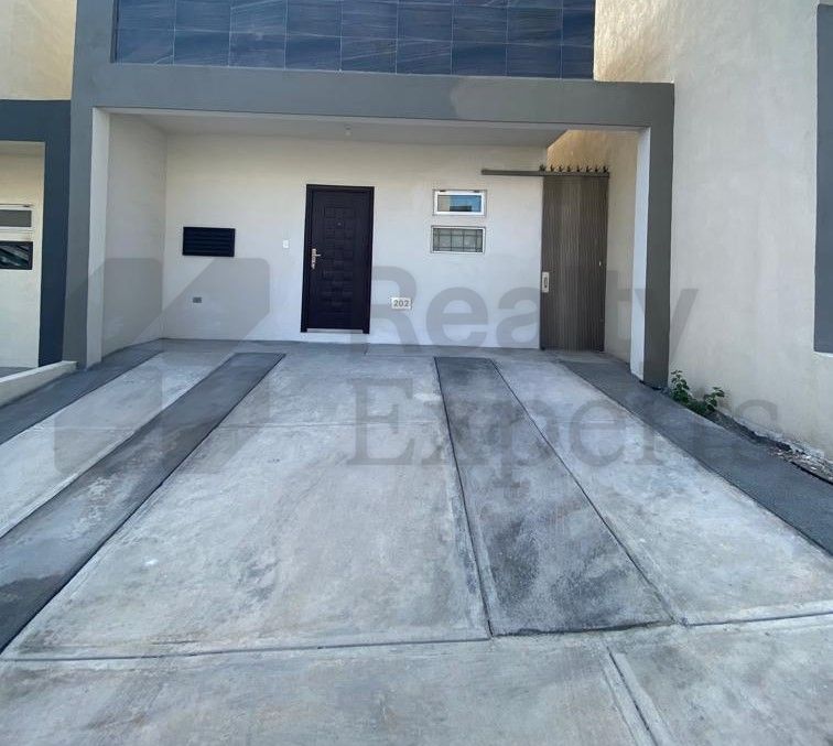 Casa en Renta en Apice cuatro