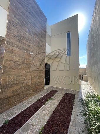 Casa en Renta en AVIANA PRIVADA BAMBU