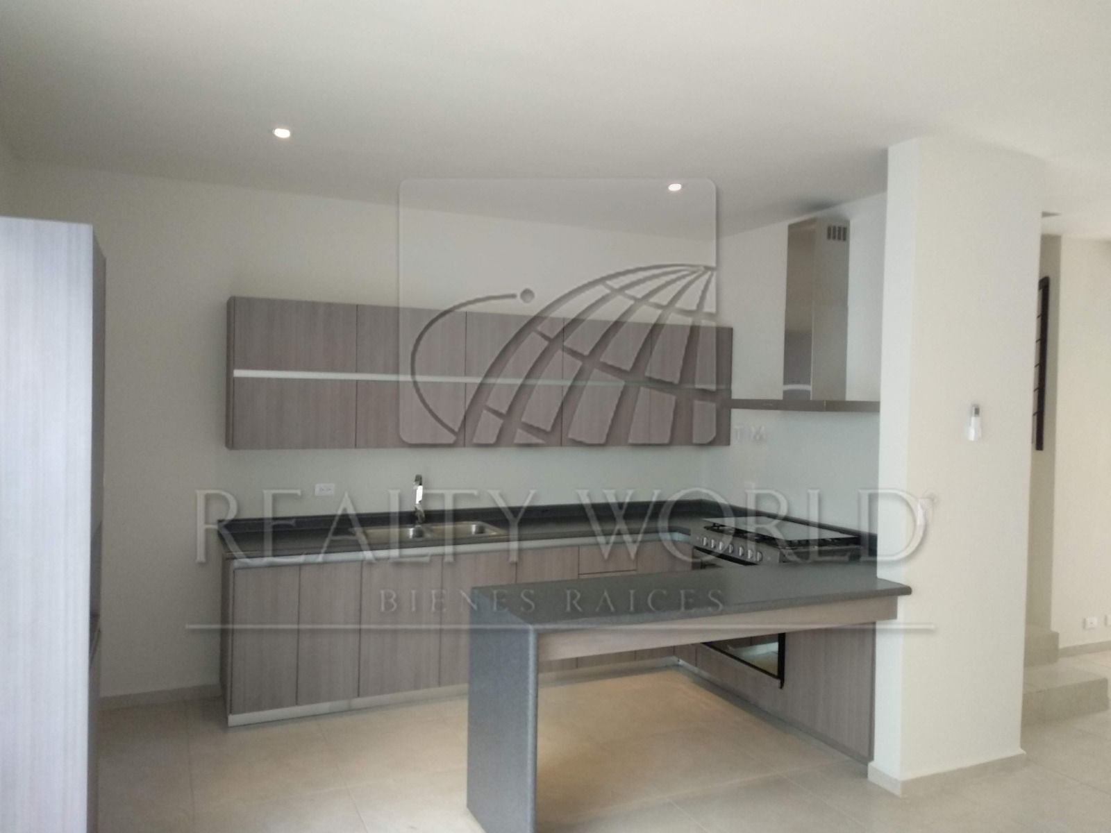 Casa en Renta en Real del Valle