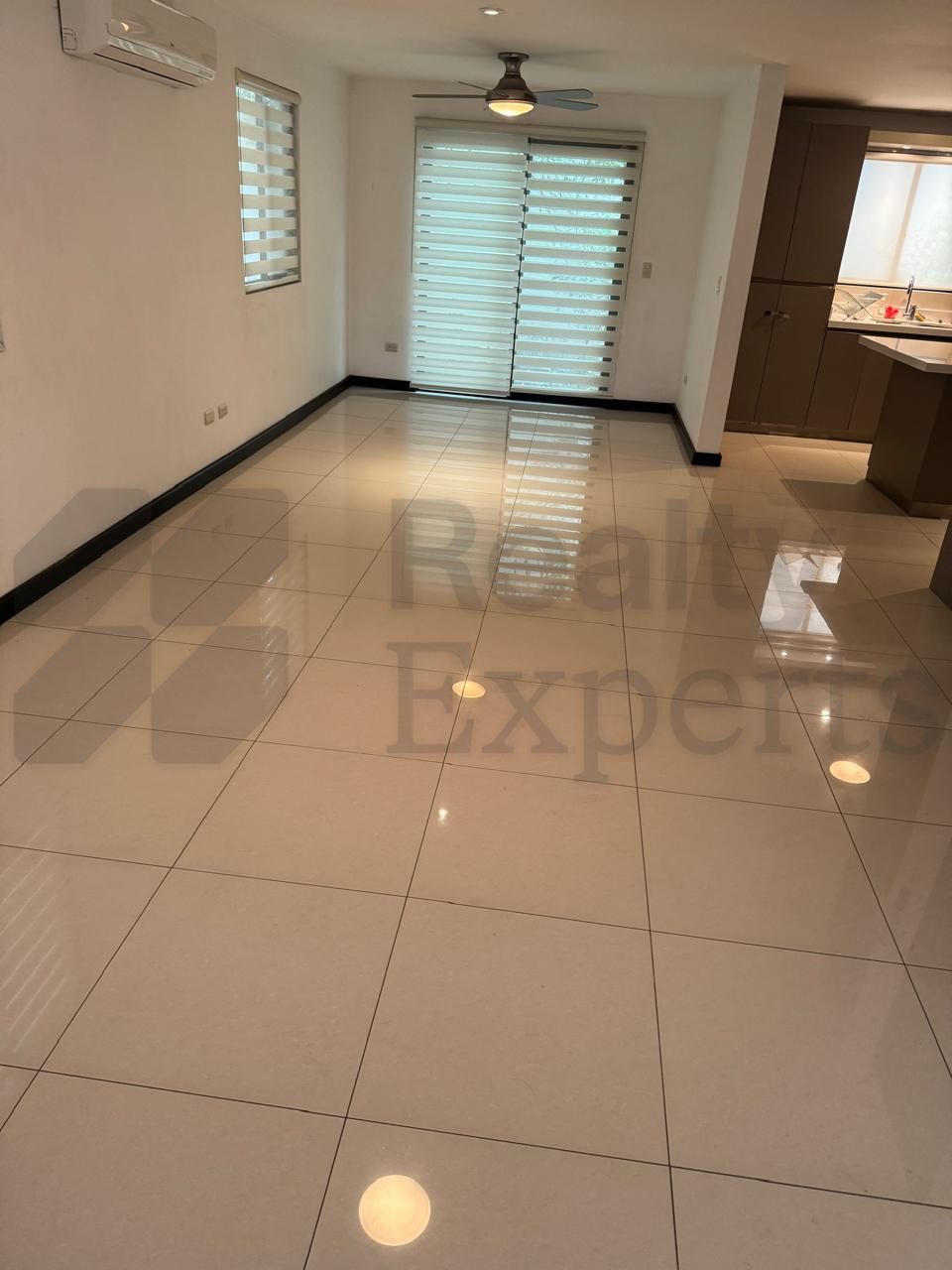 Casa en Renta en Privada Sierra Madre