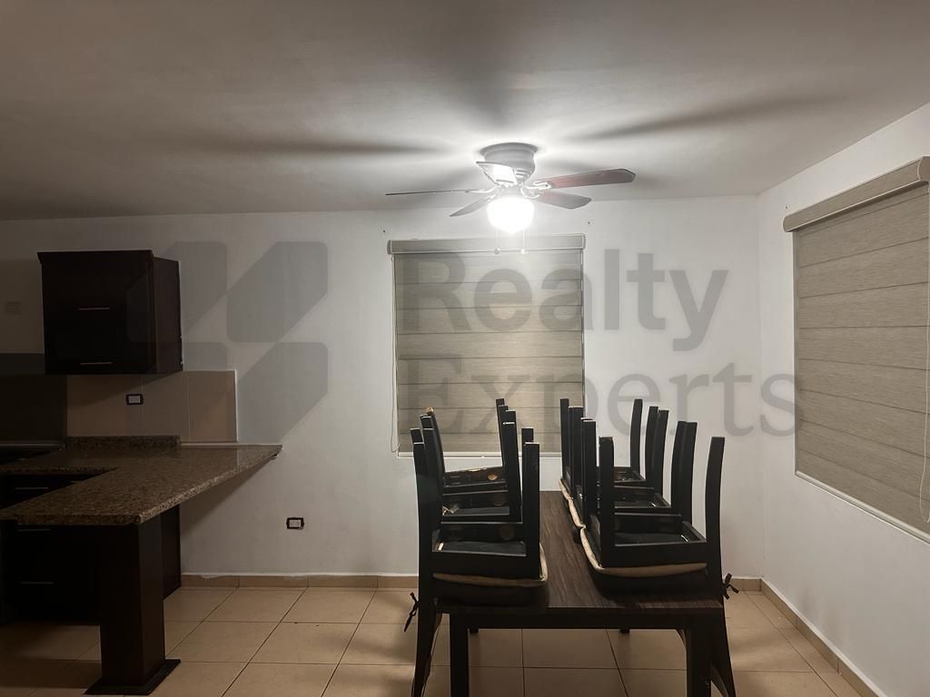Casa en Renta en Capellanía Residencial