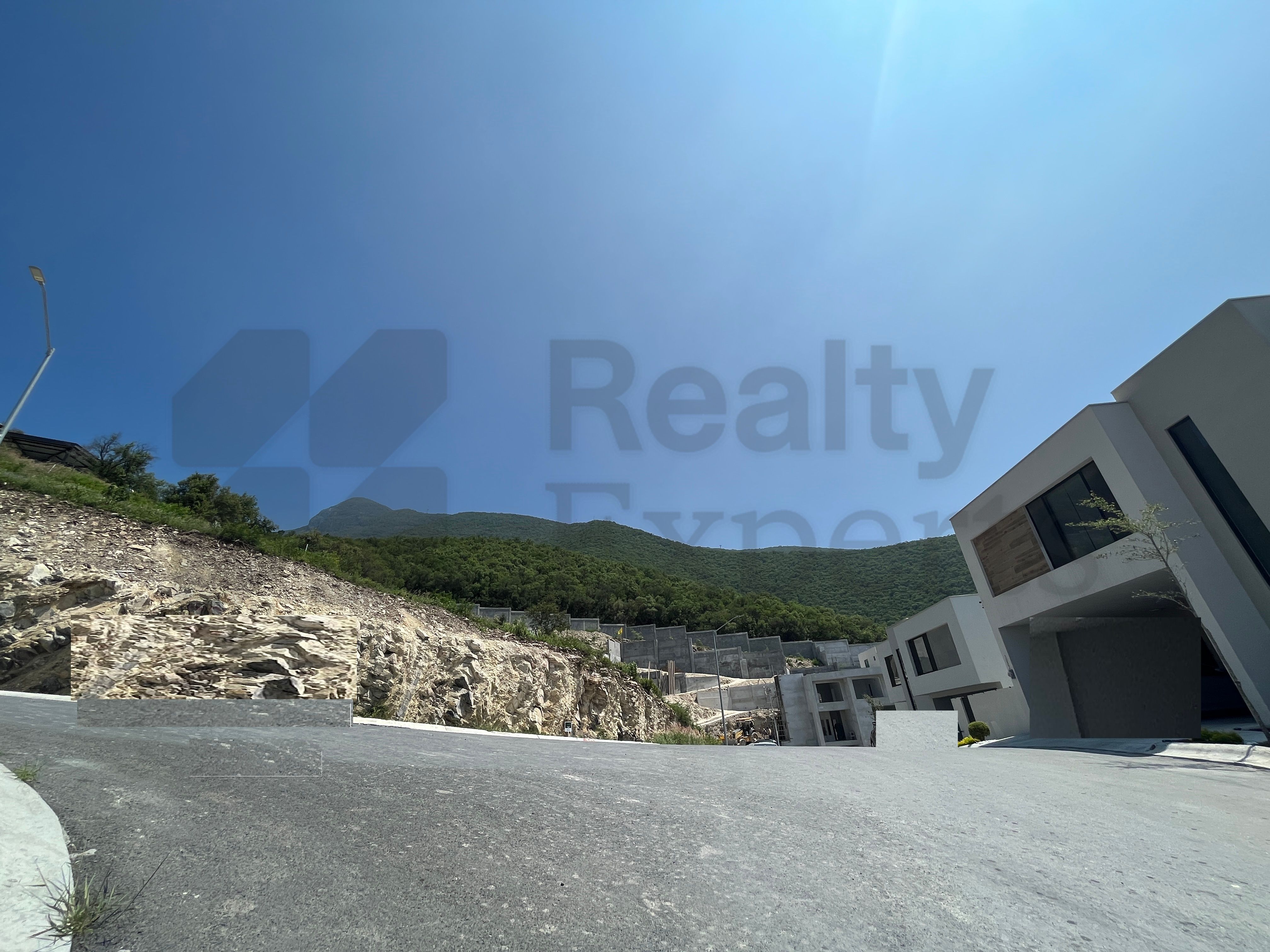 Terreno en Venta en Contry Los Encinos