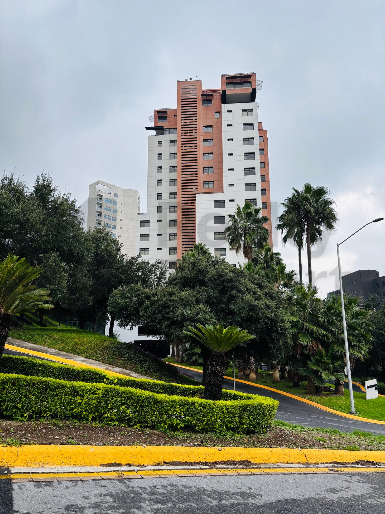 Departamento en Renta en Los Arcángeles