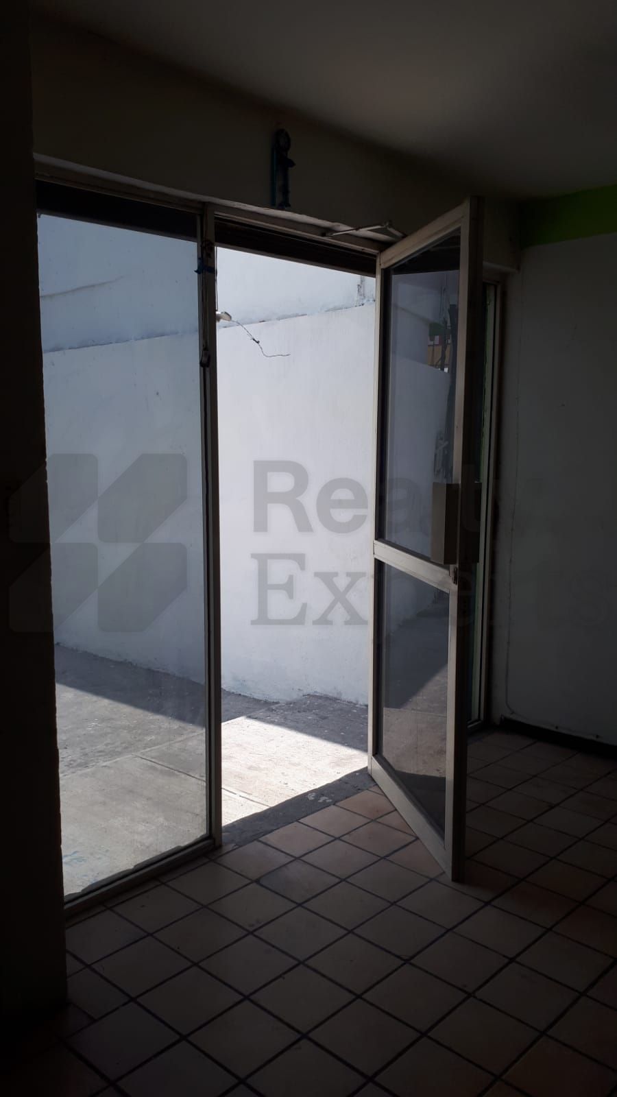 Local en Venta en Los Robles