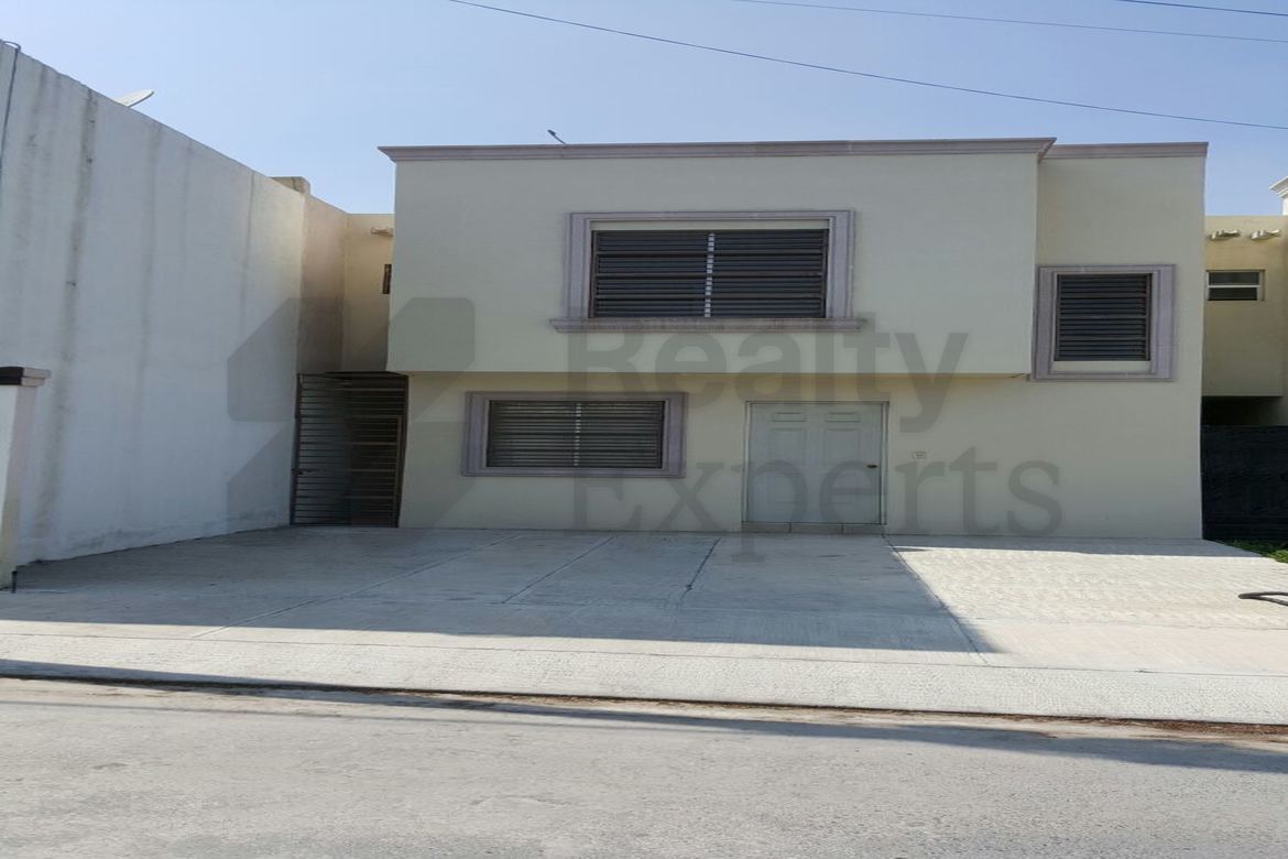 Casa en Renta en Privadas de Santa Catarina