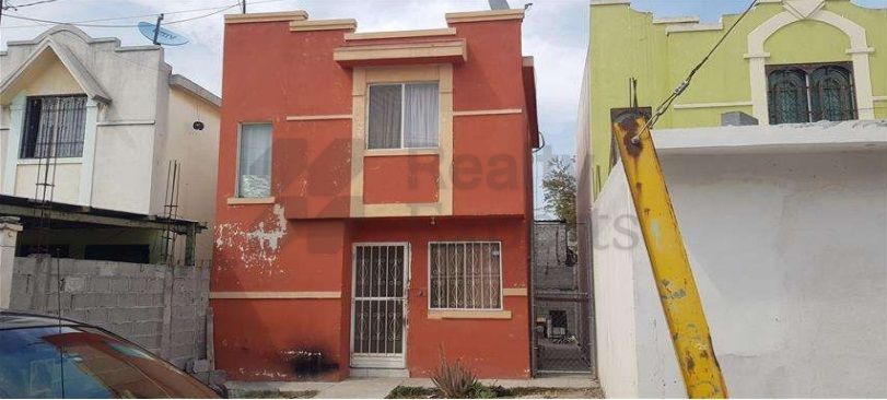 Casa en Venta en Jardines de los Pinos I