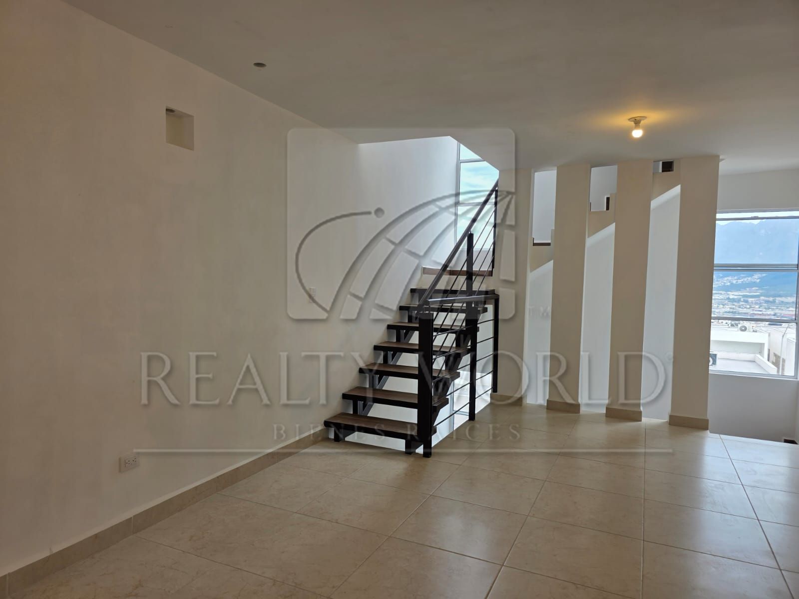 Casa en Renta en Misión Santa Catarina