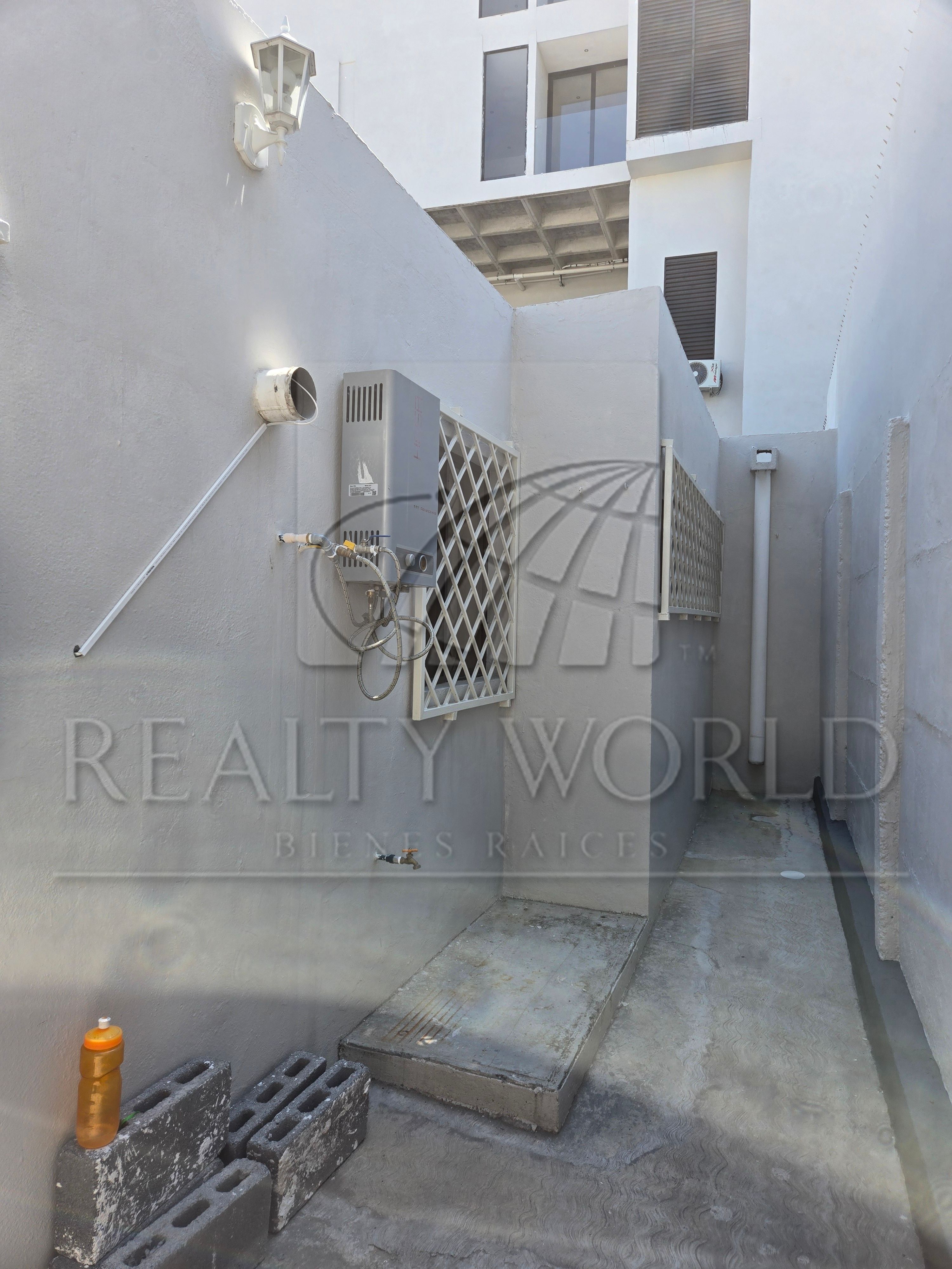 Departamento en Renta en Contry Tesoro