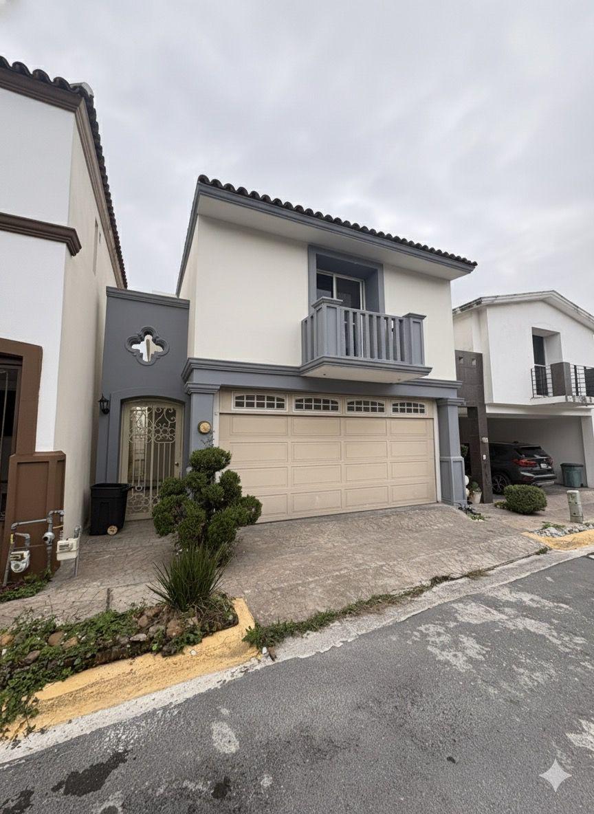 Casa en Venta en Cerradas de Cumbres