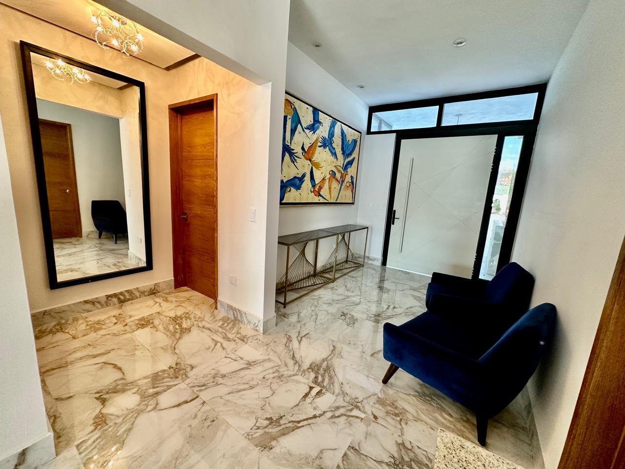 Casa en Renta en campestre santiago