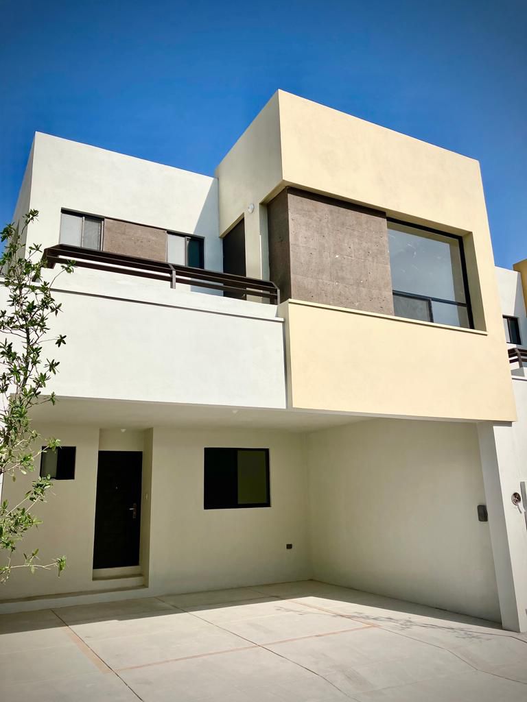 Casa en Renta en Dominio Cumbres