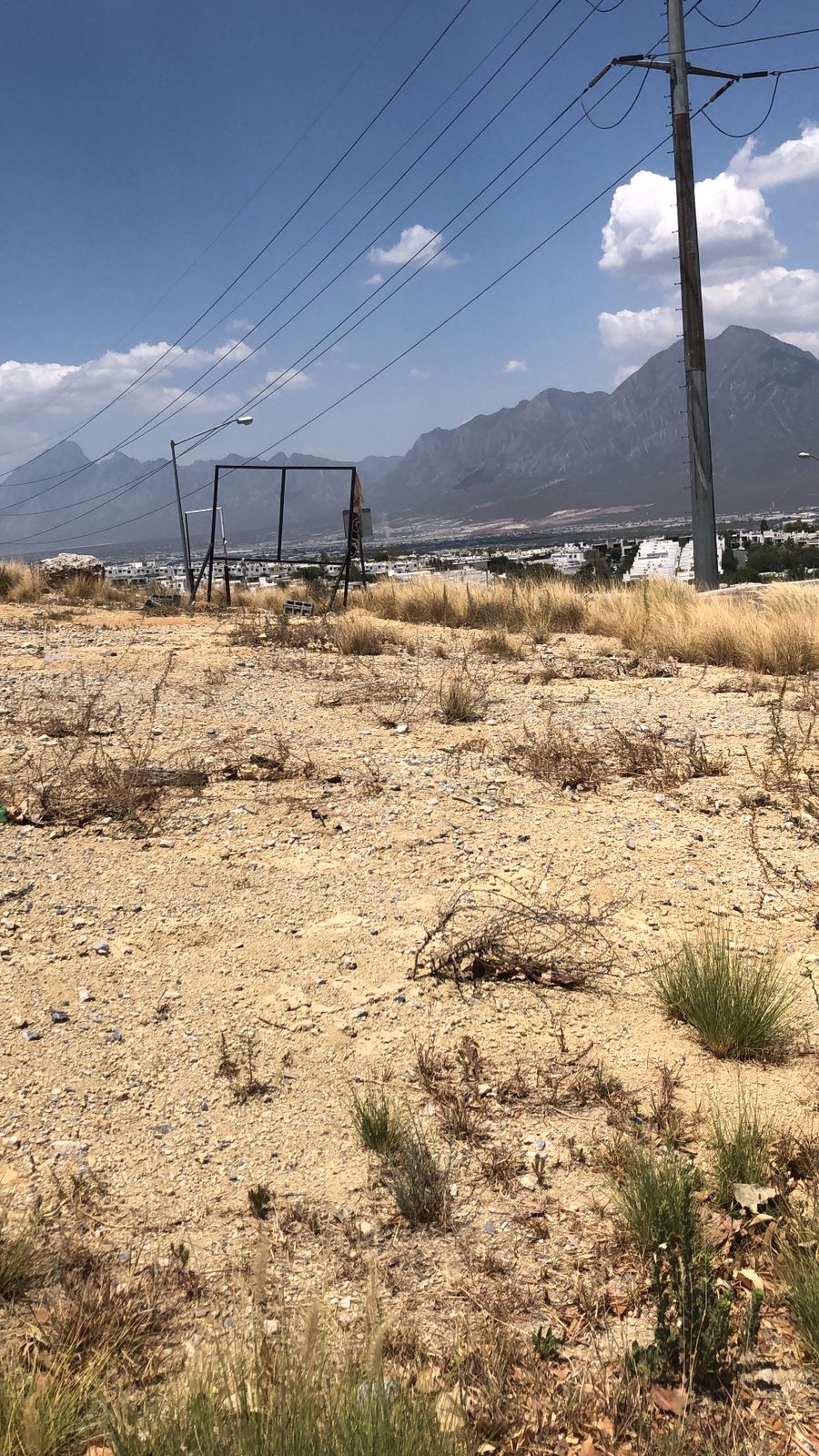 Terreno en Renta en CUMBRES