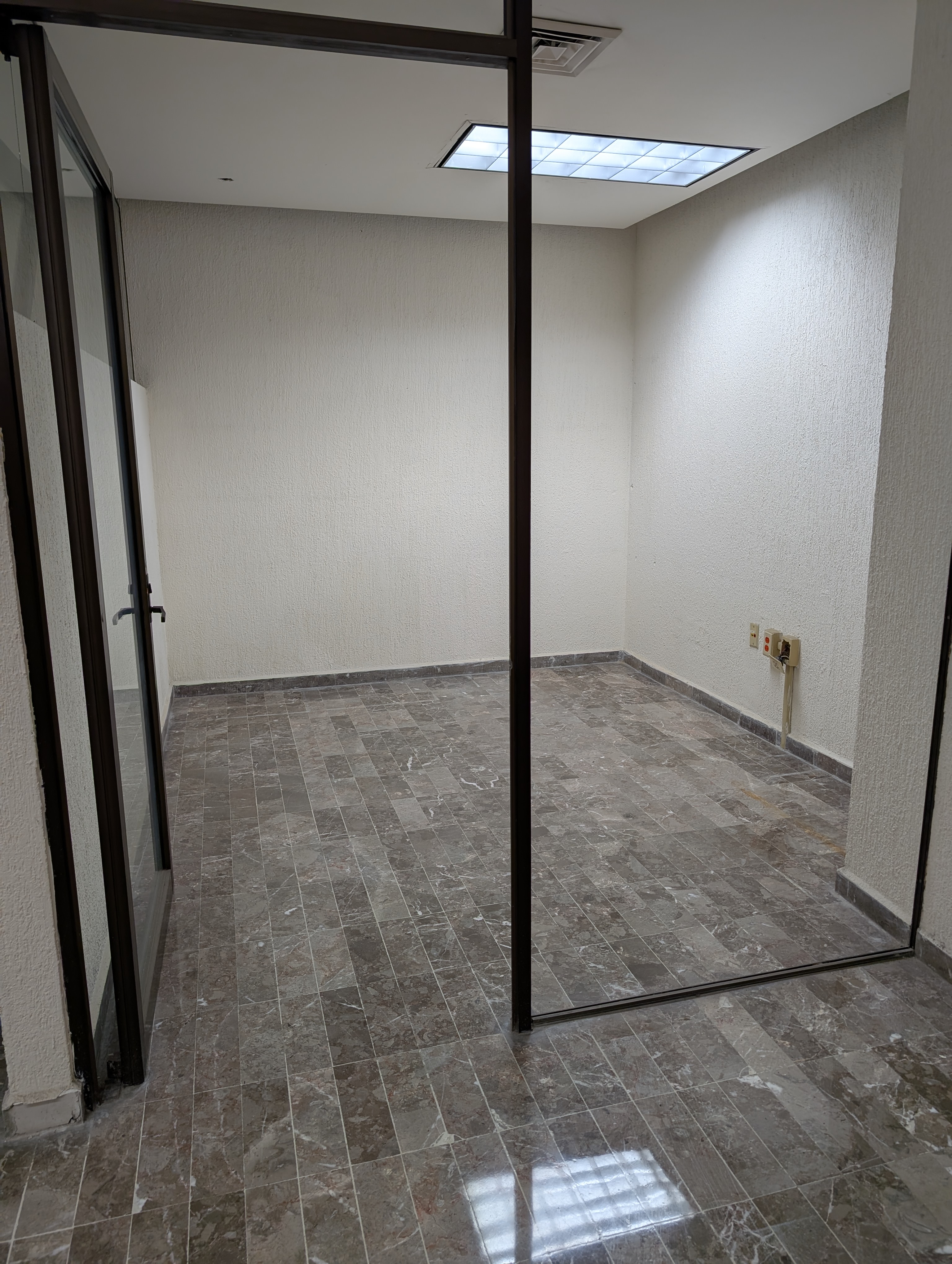 Oficina en Renta en Centro