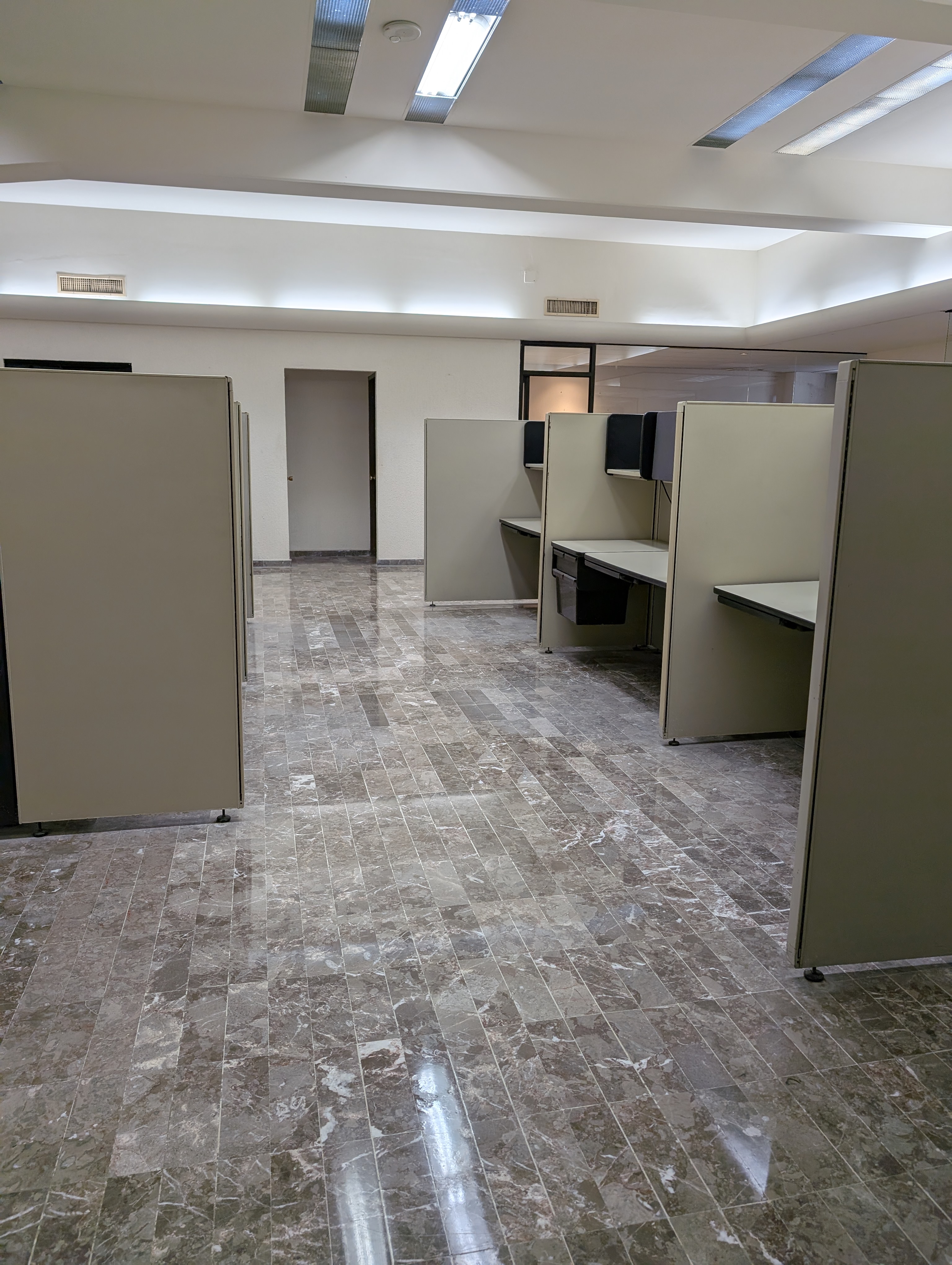 Oficina en Renta en Centro