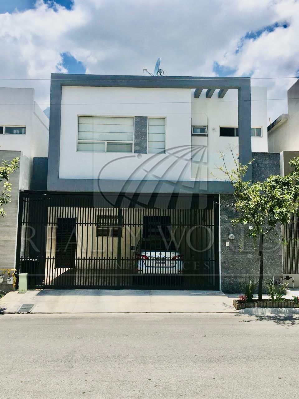 Casa en Venta en Cumbres Elite Sector La Hacienda