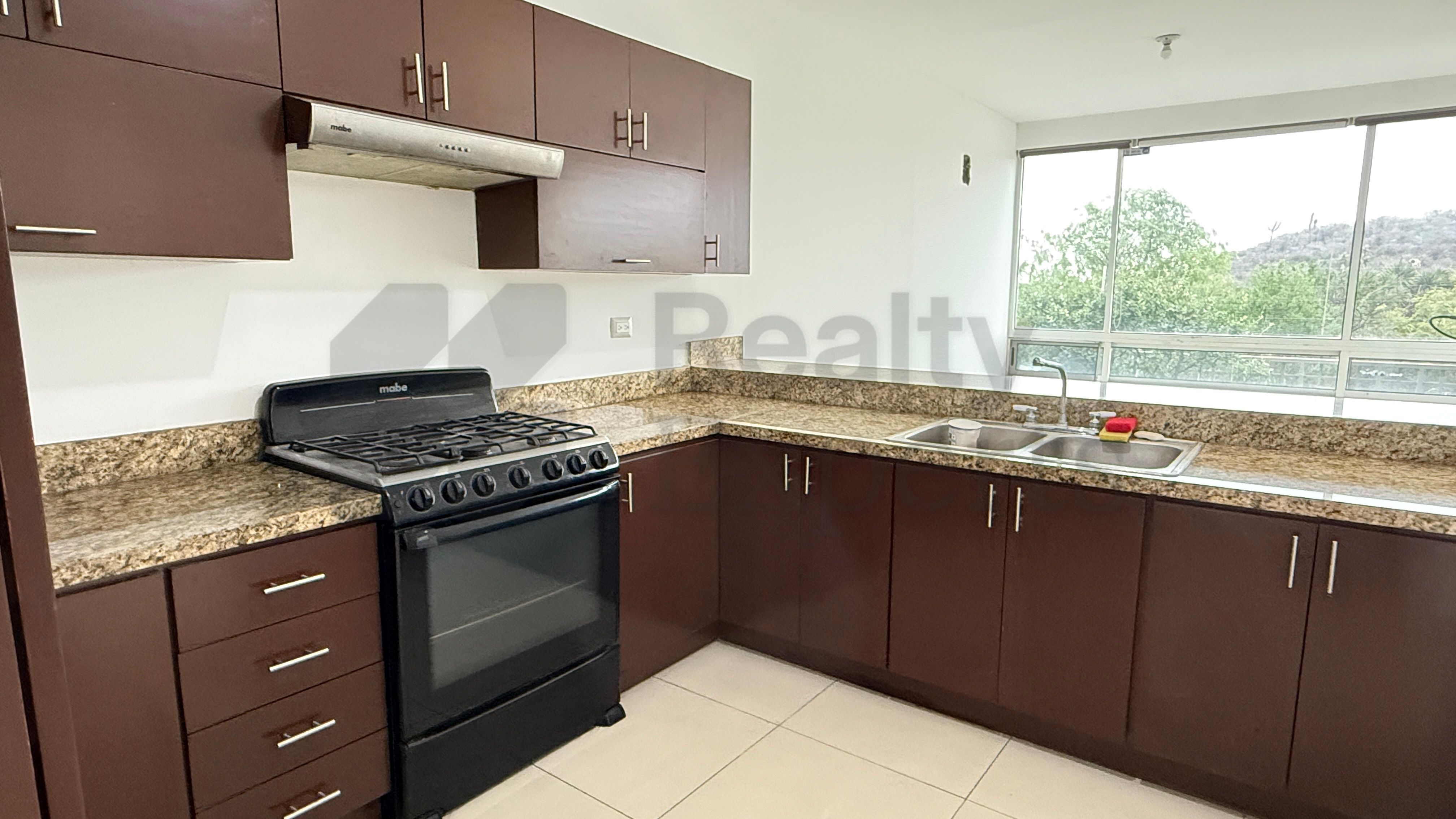 Casa en Renta en Espacio Cumbres