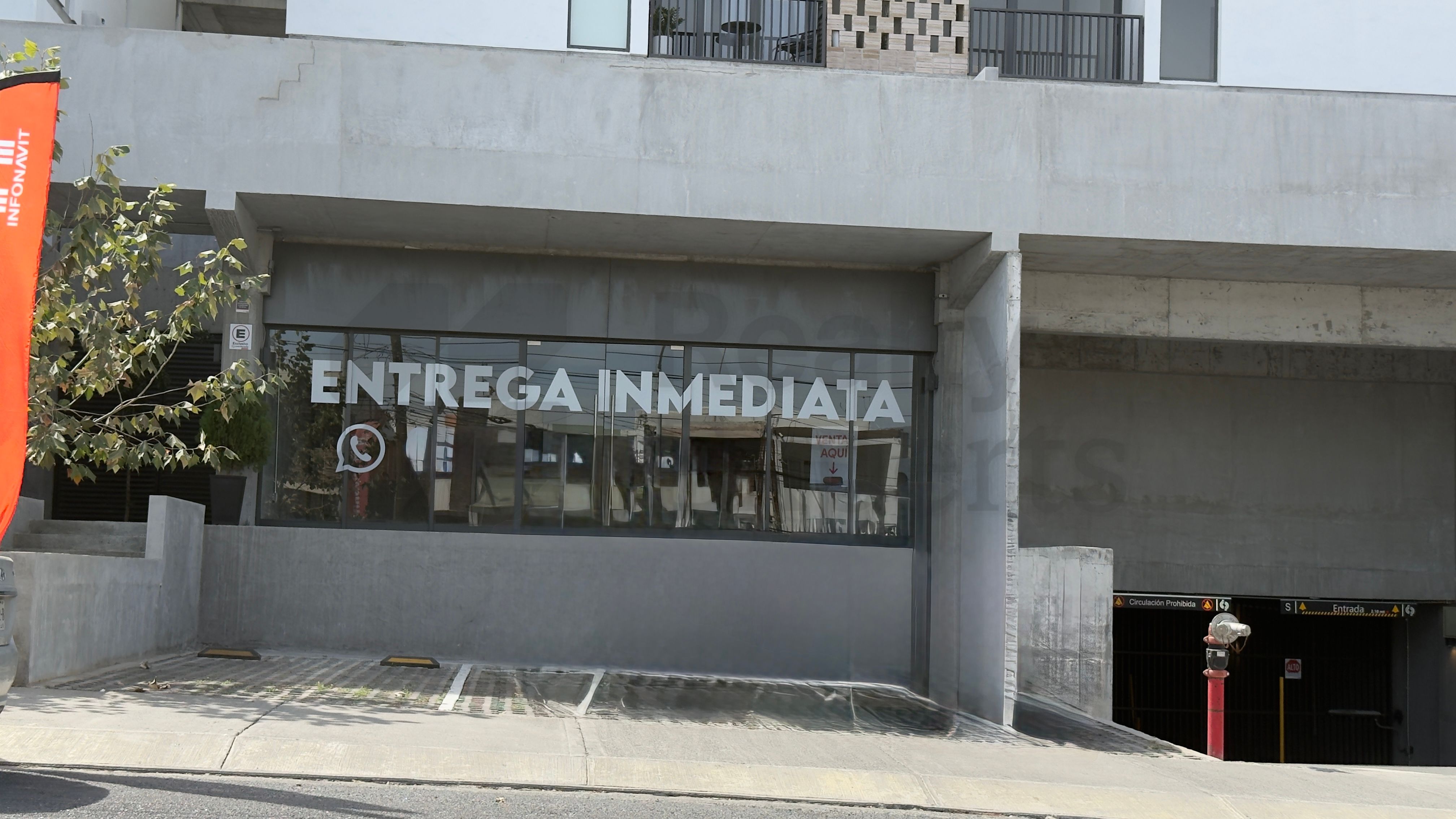 Local en Venta en Cumbres 4to. Sector