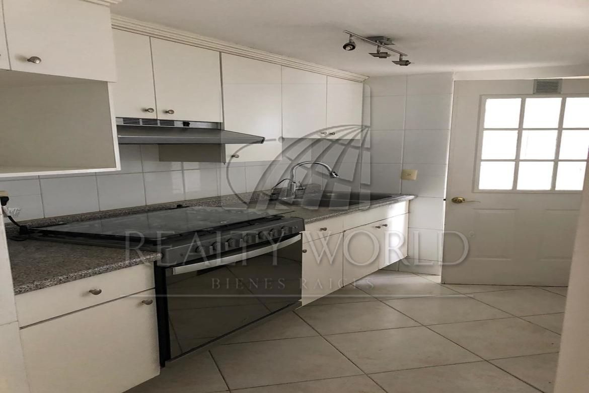Casa en Renta en Villas del Valle