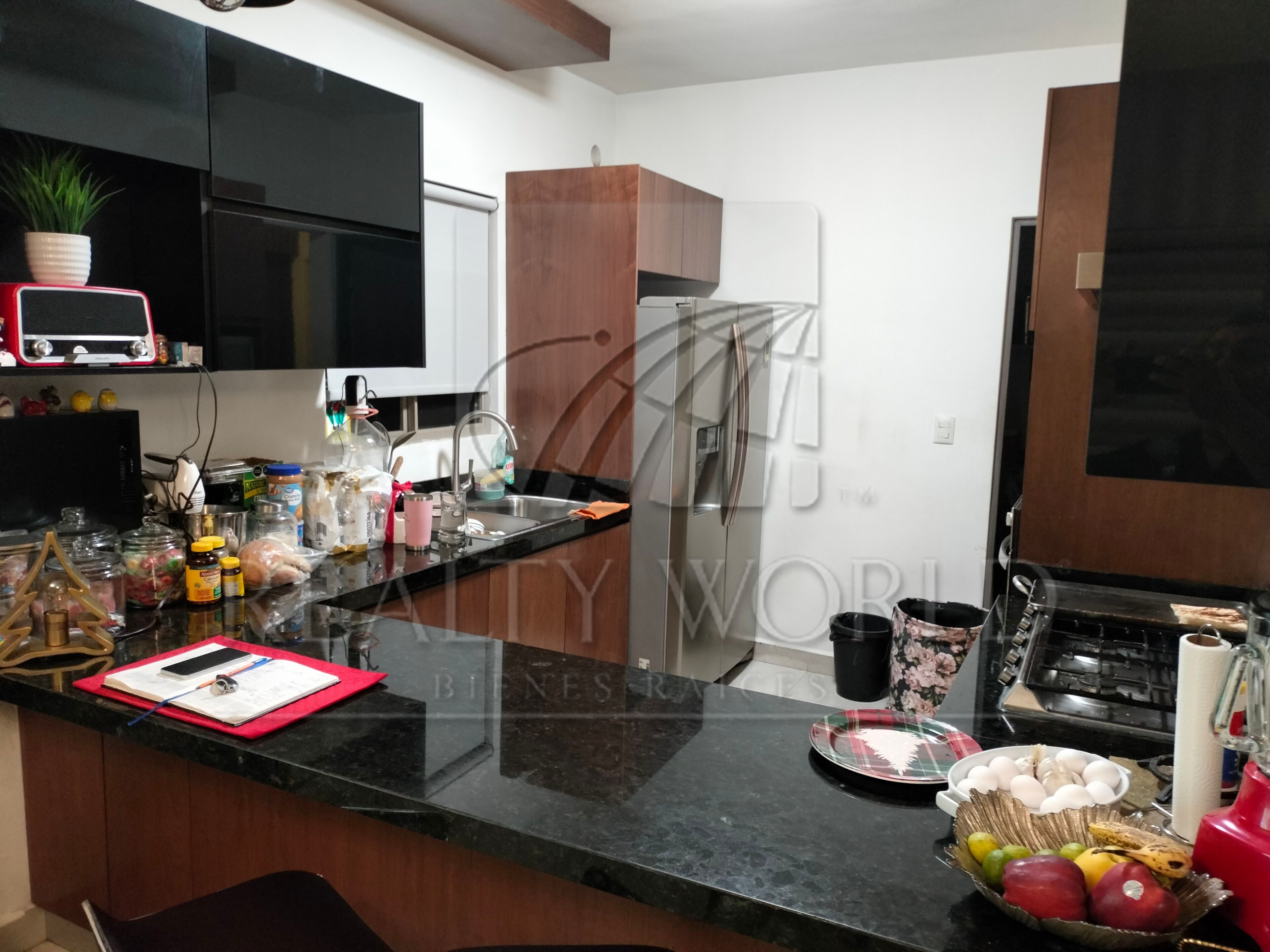 Casa en Renta en Cumbres Altaira