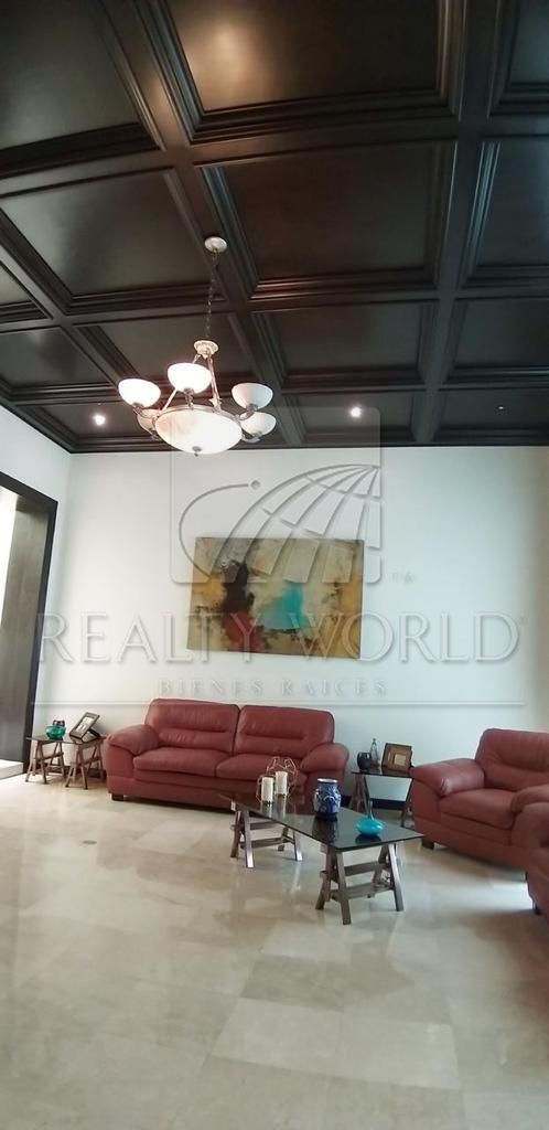 Casa en Venta en Cumbres 5to Sector