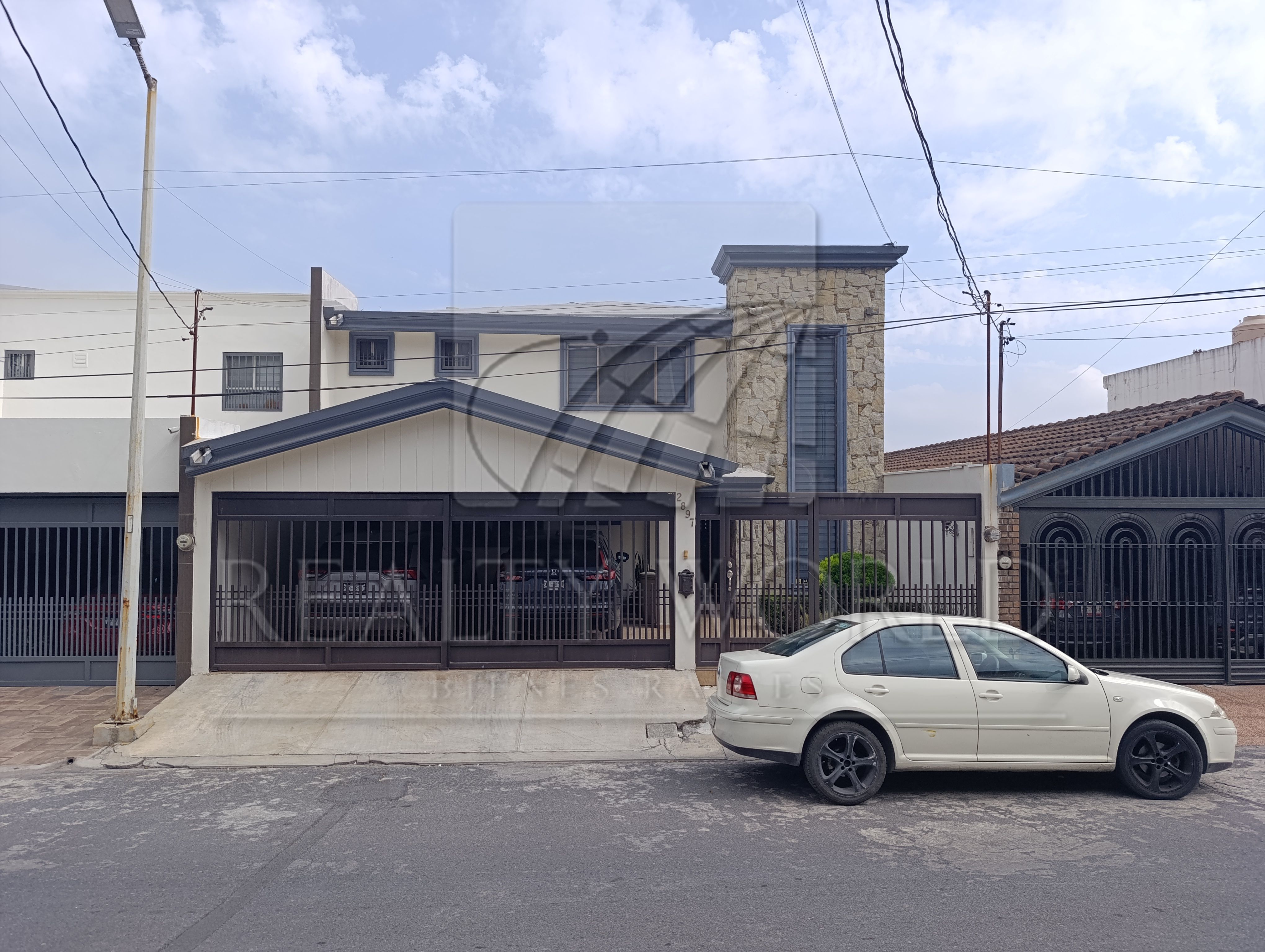 Casa en Renta en Cumbres 4to. Sector