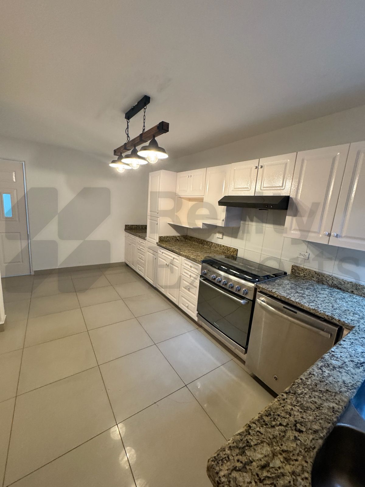 Casa en Renta en Valle Oriente