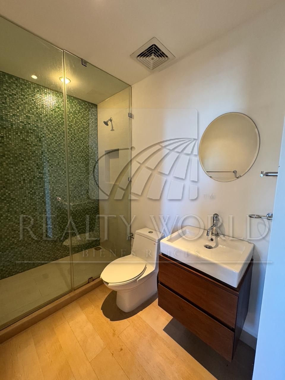 Departamento en Renta en Valle Oriente 