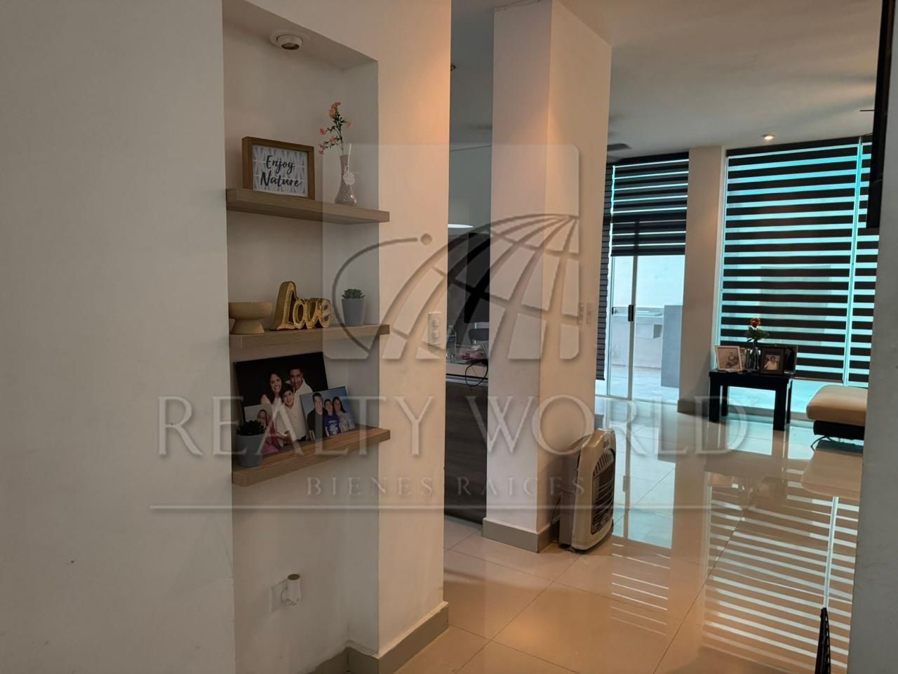 Casa en Venta en Privadas de Anáhuac Sector Irlandes