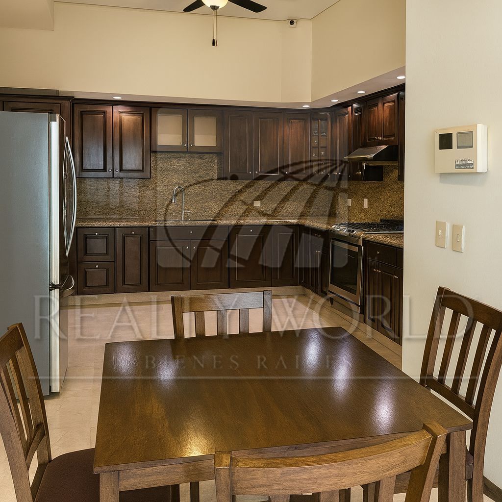 Casa en Venta en Cumbres 5to Sector