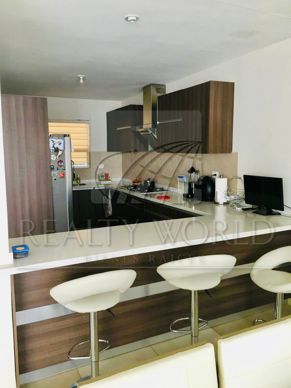 Casa en Venta en Cumbres Elite Sector La Hacienda