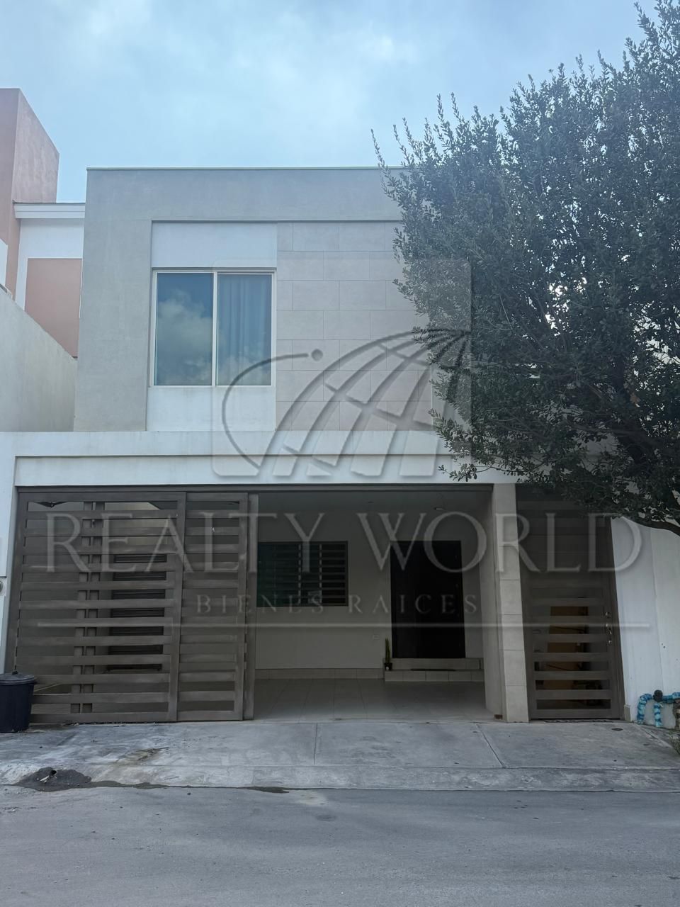 Casa en Renta en Puerta de Hierro