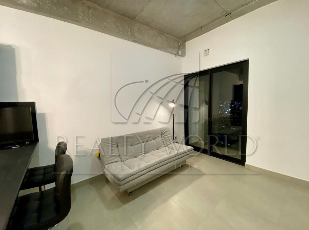 Departamento en Renta en Mitras Norte