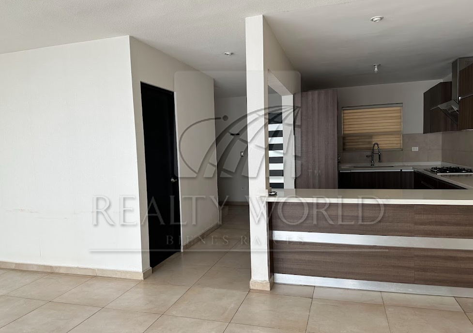 Casa en Venta en Cumbres Elite Sector La Hacienda