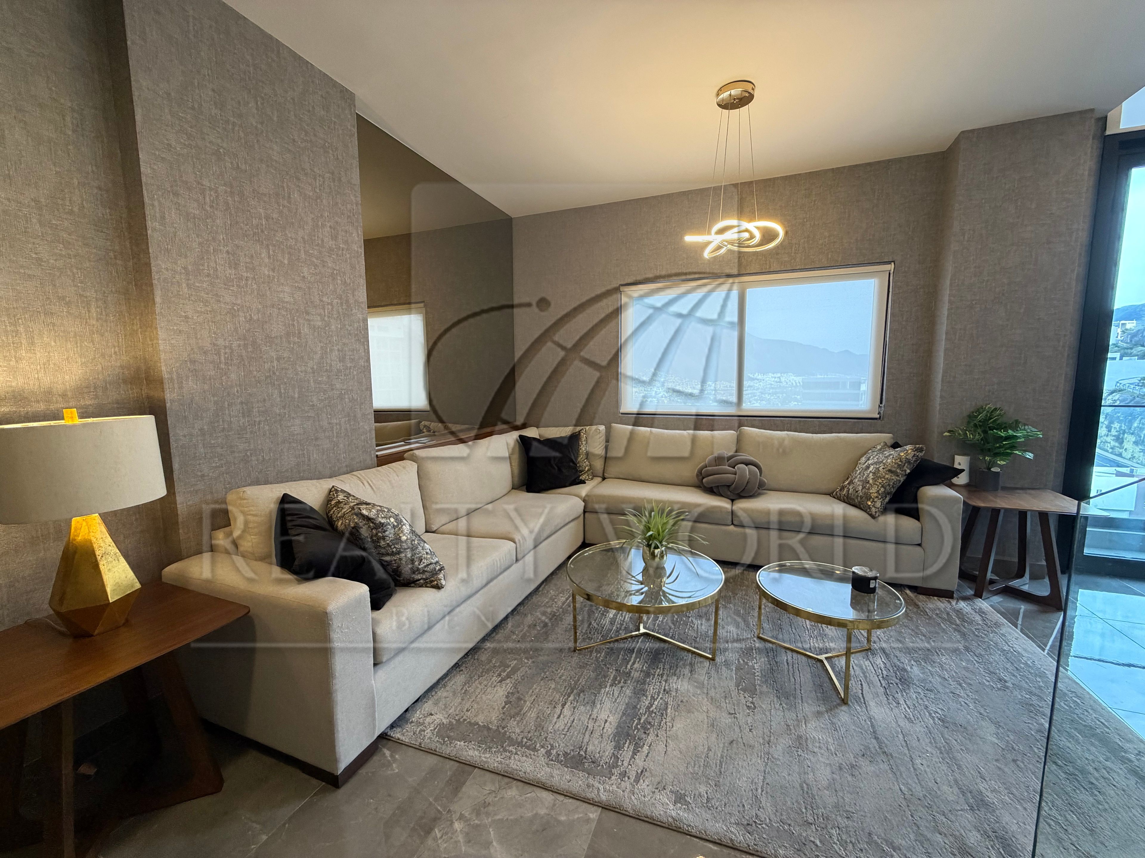 Departamento en Renta en Lomas de Montecristo